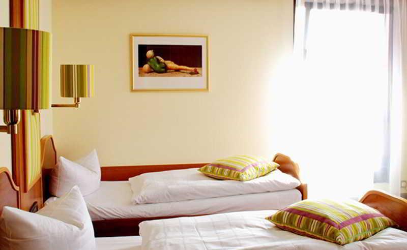 Hetzel Hotel 4*